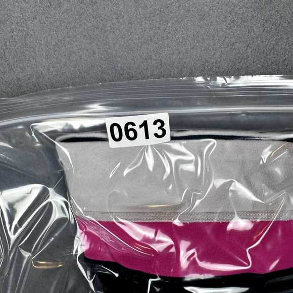 Lululemon Gather & Crow Crop Woman's Black Stretch Yoga Leggings NO SIZE DOT - Picture 8 of 8